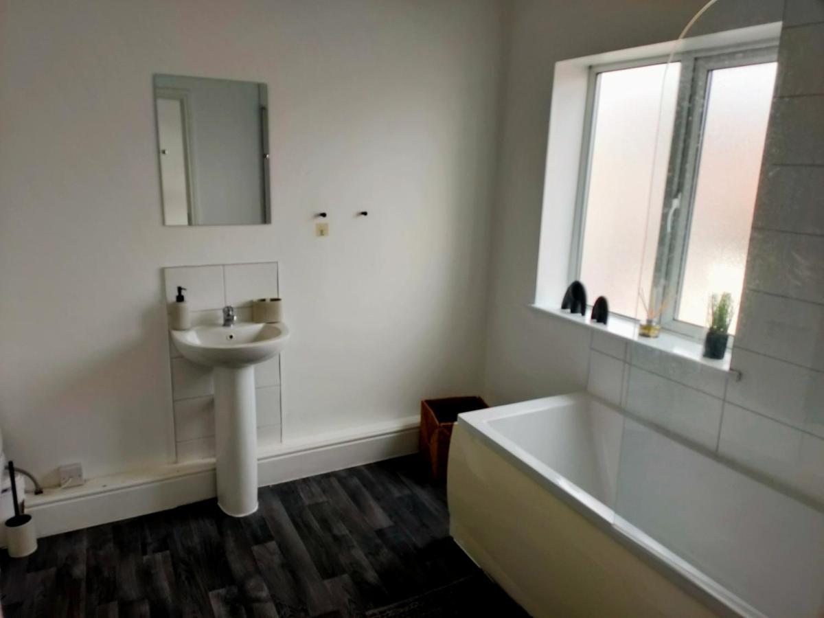 Wentworth Road Accomodation دونكاستر المظهر الخارجي الصورة