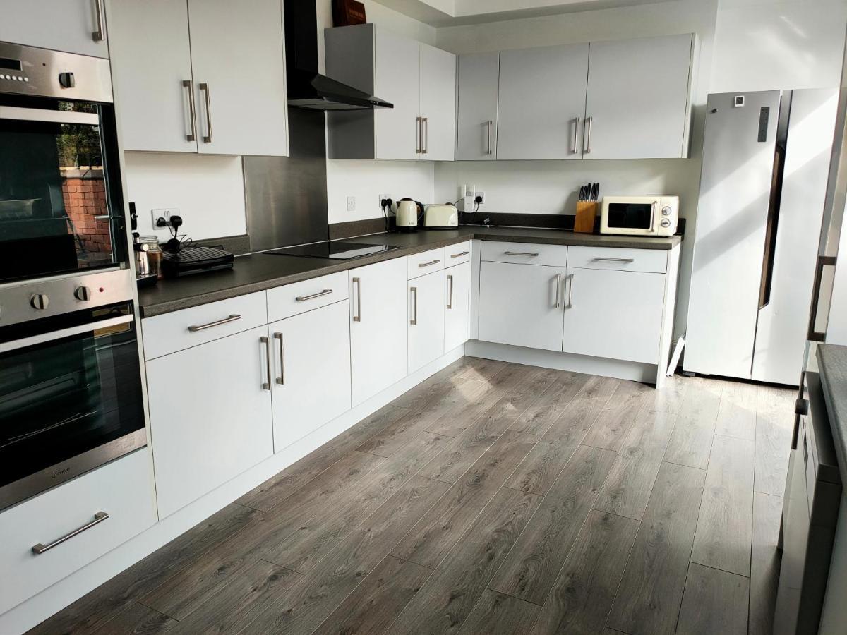 Wentworth Road Accomodation دونكاستر المظهر الخارجي الصورة