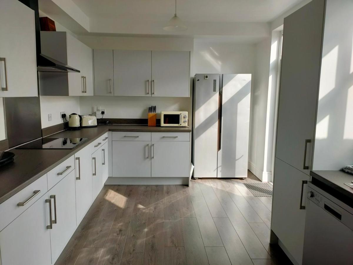 Wentworth Road Accomodation دونكاستر المظهر الخارجي الصورة
